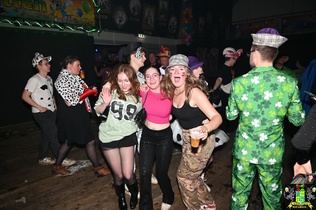 ../Images/Opwarmbal 2026 294.jpg